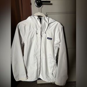 Patagonia Jacket in White with Blue and Purple Logo